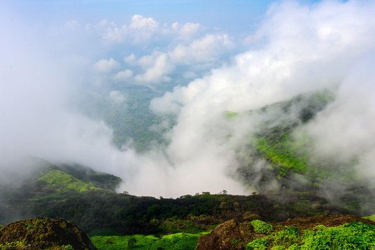best adventures terkking place in maharashtra